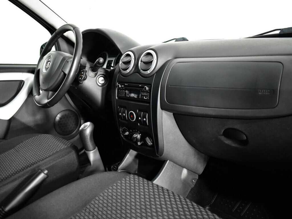 Лада (ВАЗ) Ларгус б/у, 2016, Механическая. Фото: #8