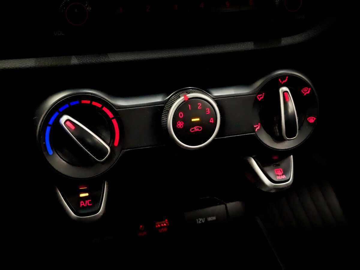 Киа Рио б/у, 2020, Автоматическая. Фото: #24