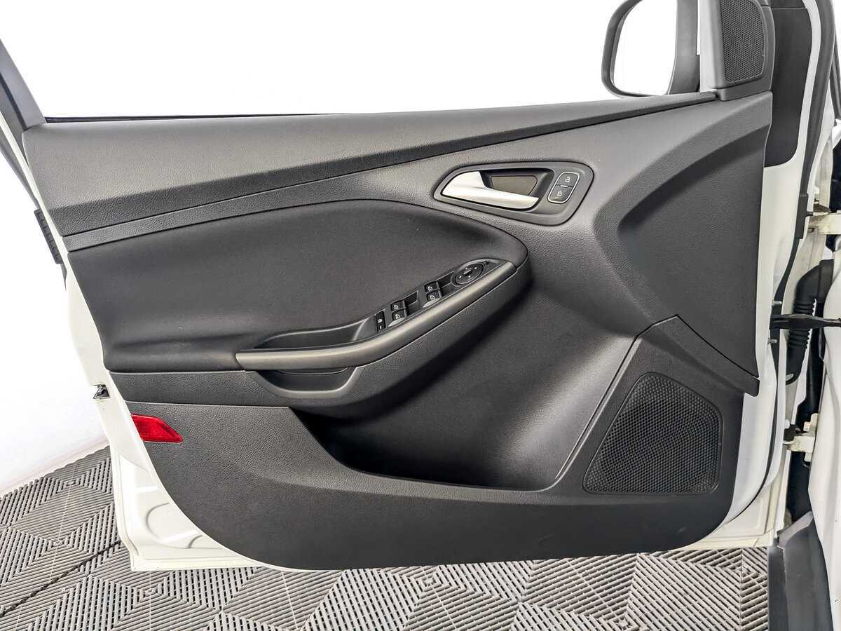 Форд Фокус б/у, 2018, Роботизированная. Фото: #16