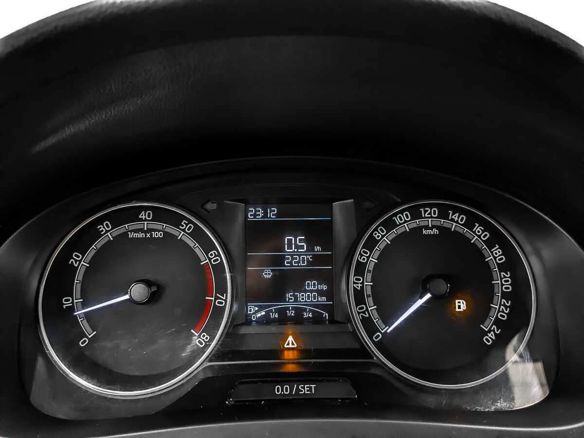 Шкода Рапид б/у, 2017, Механическая. Фото: #13