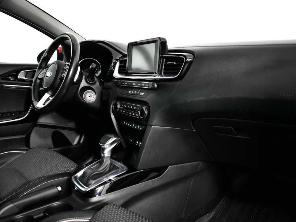 Киа Сид б/у, 2018, Роботизированная. Фото: #8