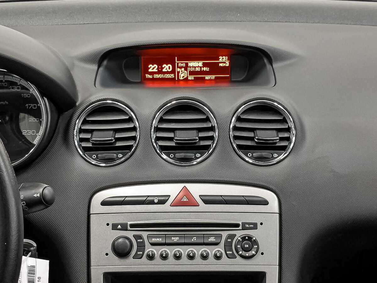 Пежо 308 б/у, 2012, Автоматическая. Фото: #14