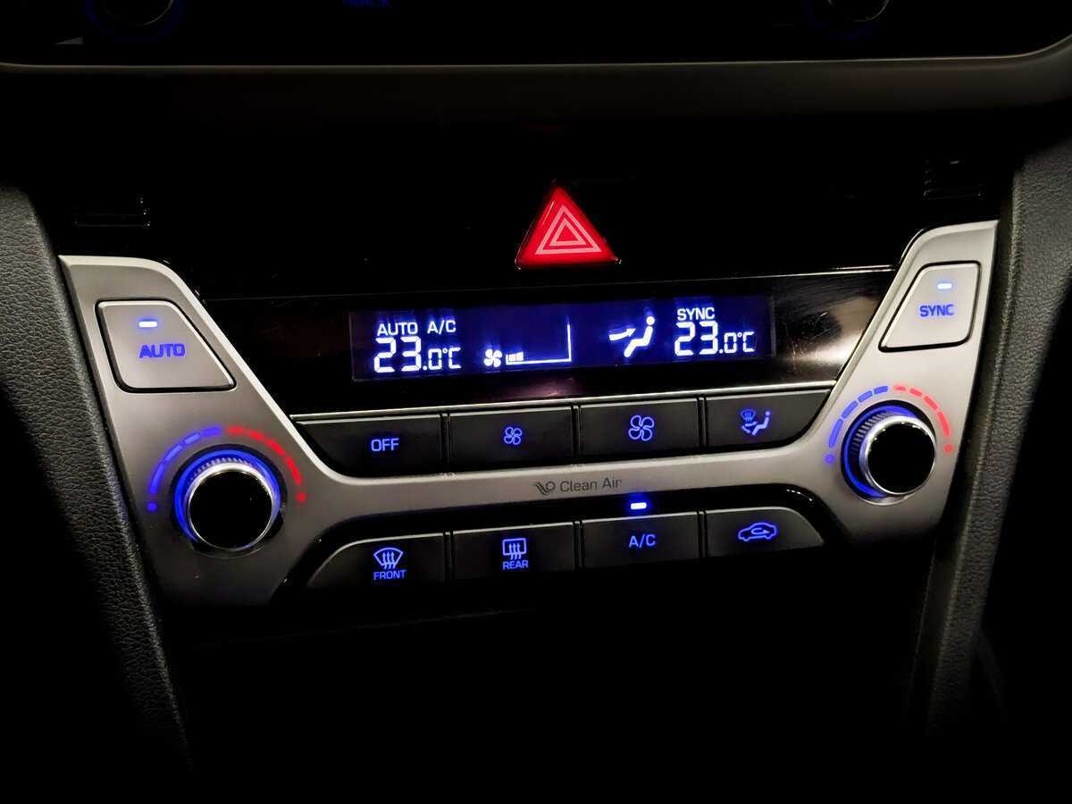 Хендай Елантра б/у, 2017, Автоматическая. Фото: #22