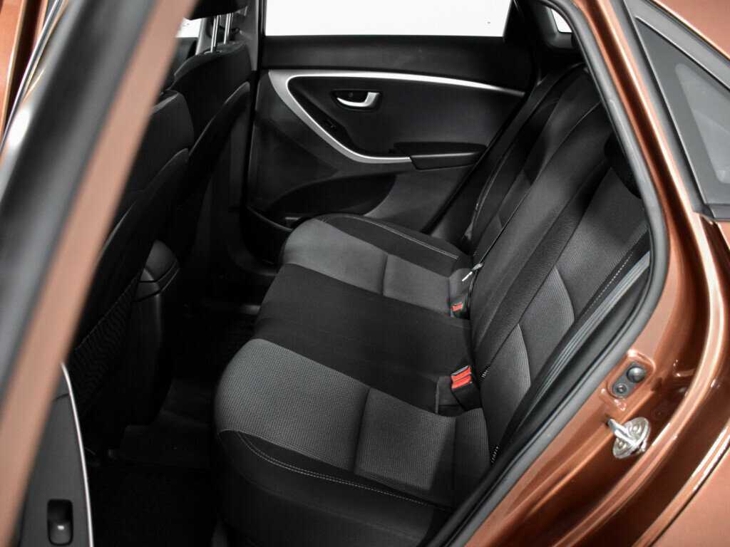 Хендай ай30 б/у, 2013, Автоматическая. Фото: #11