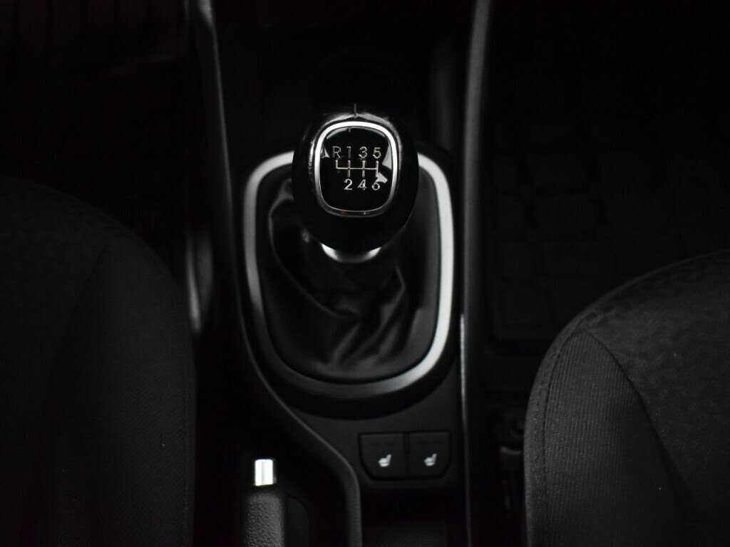 Киа Рио б/у, 2016, Механическая. Фото: #11