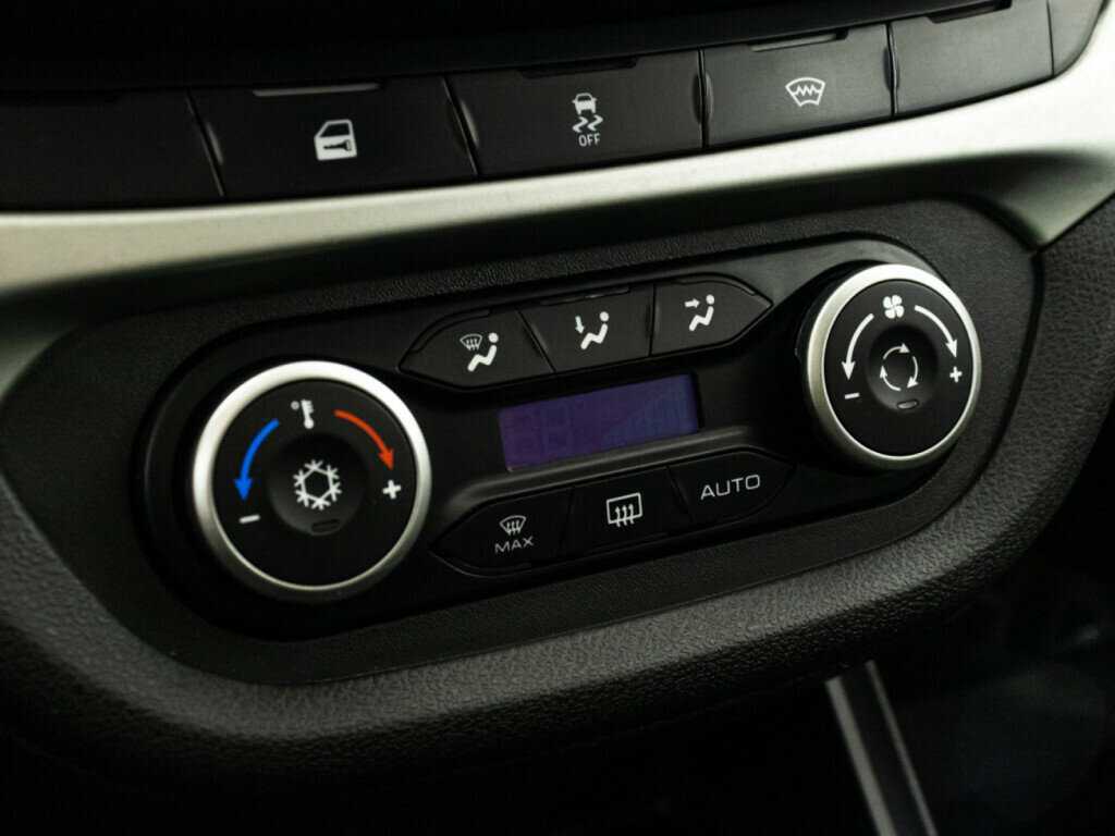 Лада (ВАЗ) Веста б/у, 2018, Роботизированная. Фото: #17