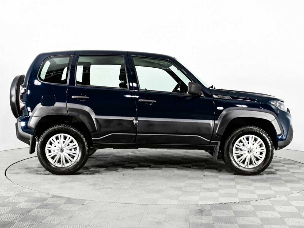 Лада (ВАЗ) Нива б/у, 2022, Механическая. Фото: #3