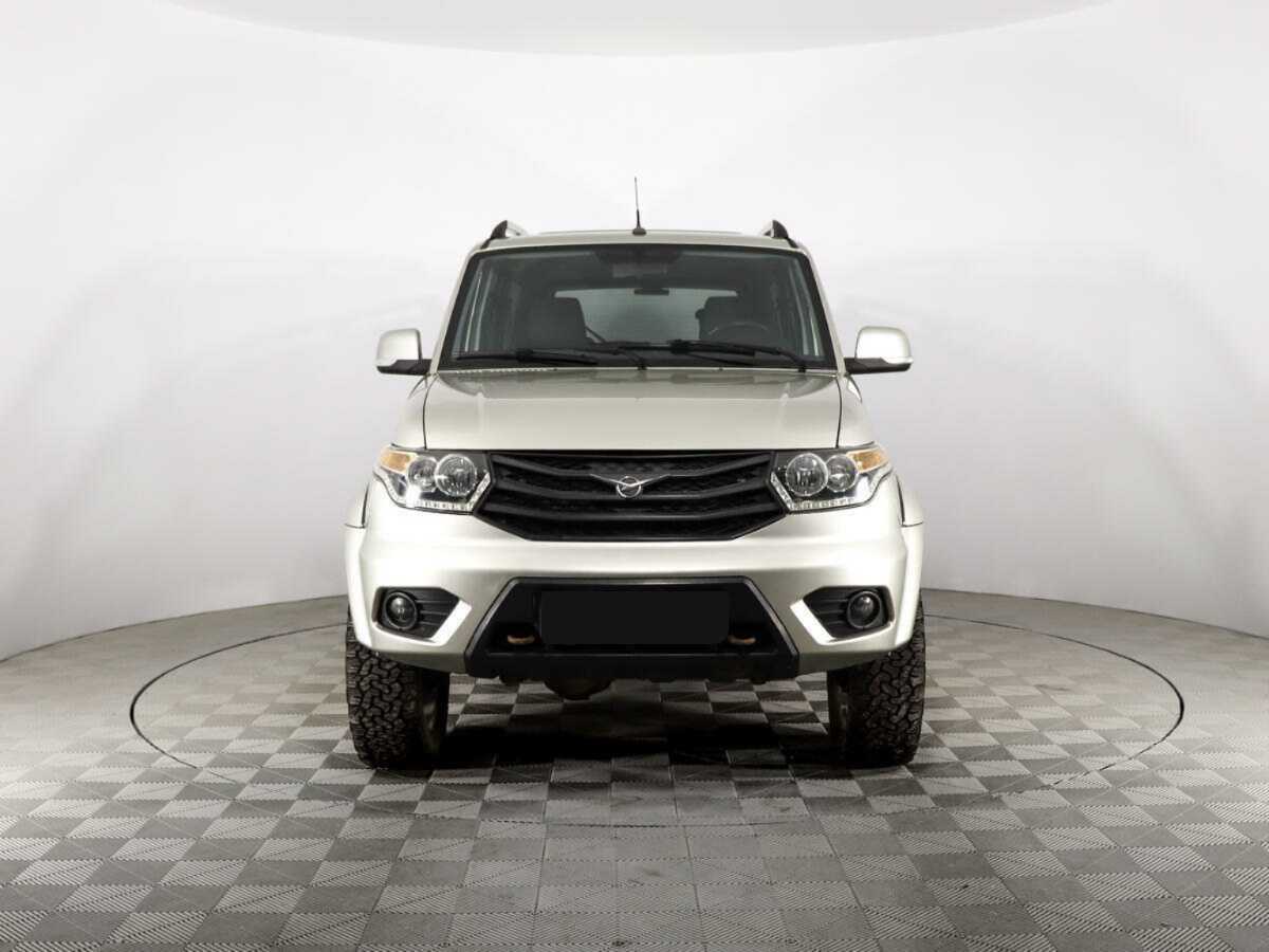 УАЗ Патриот б/у, 2015, Механическая. Фото: #1