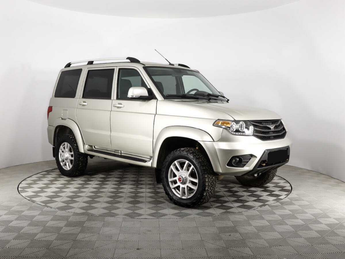 УАЗ Патриот б/у, 2015, Механическая. Фото: #2