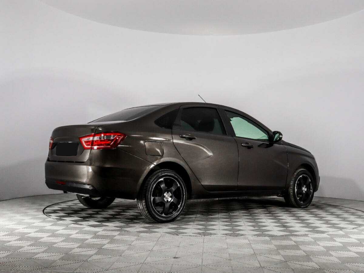 Лада (ВАЗ) Веста б/у, 2017, Механическая. Фото: #4