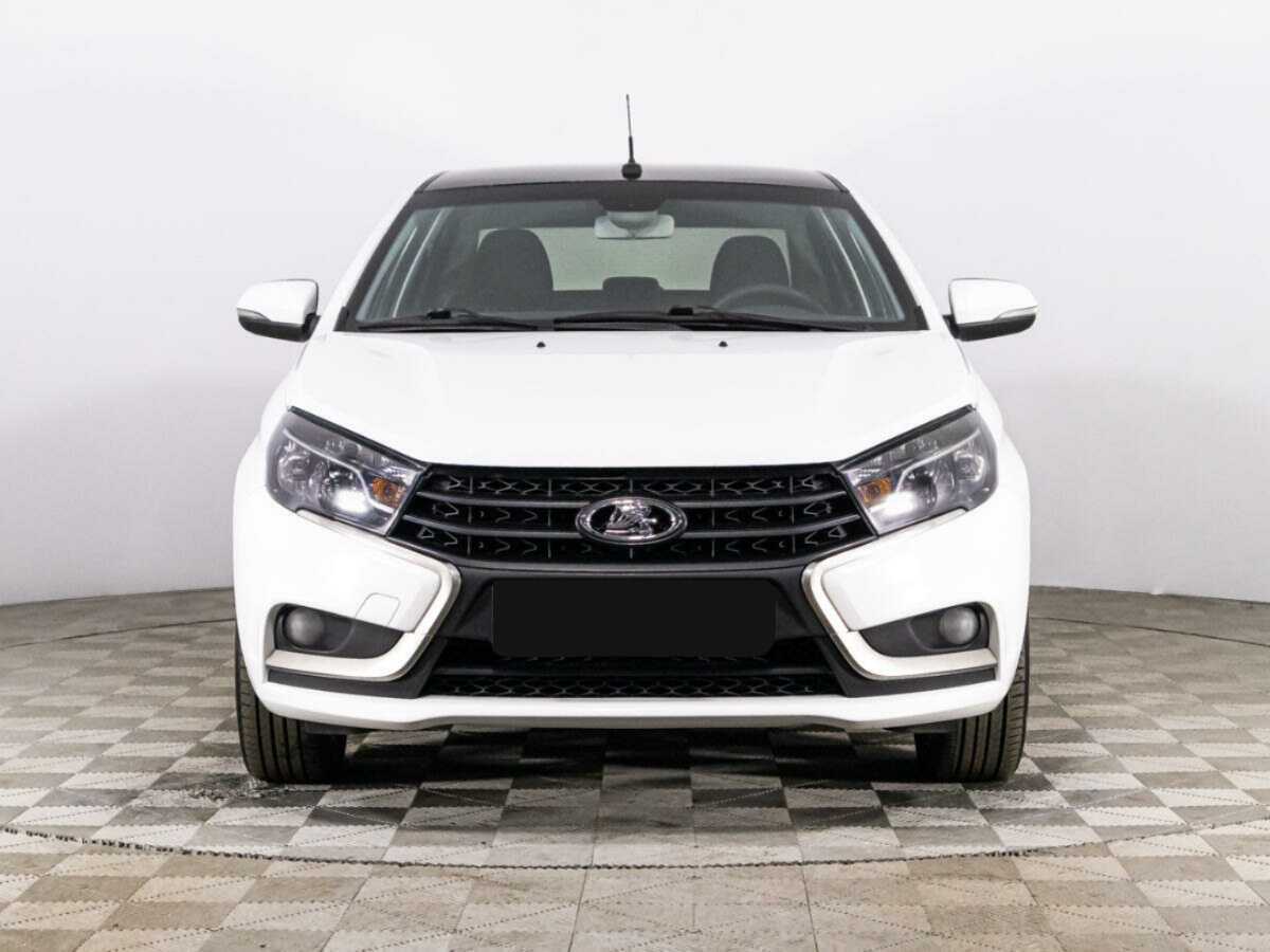 Лада (ВАЗ) Веста б/у, 2017, Роботизированная. Фото: #1