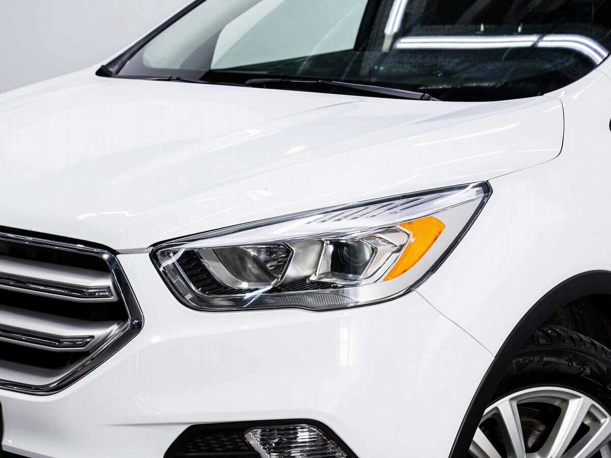 Форд Куга б/у, 2017, Автоматическая. Фото: #6