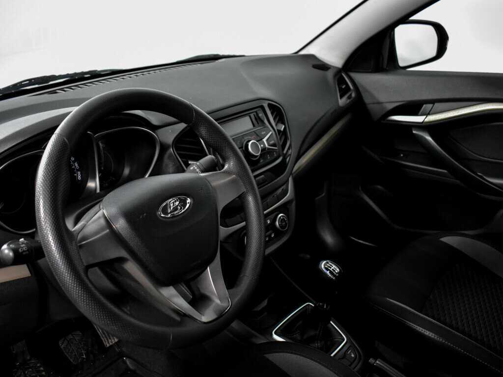 Лада (ВАЗ) Веста б/у, 2016, Механическая. Фото: #8