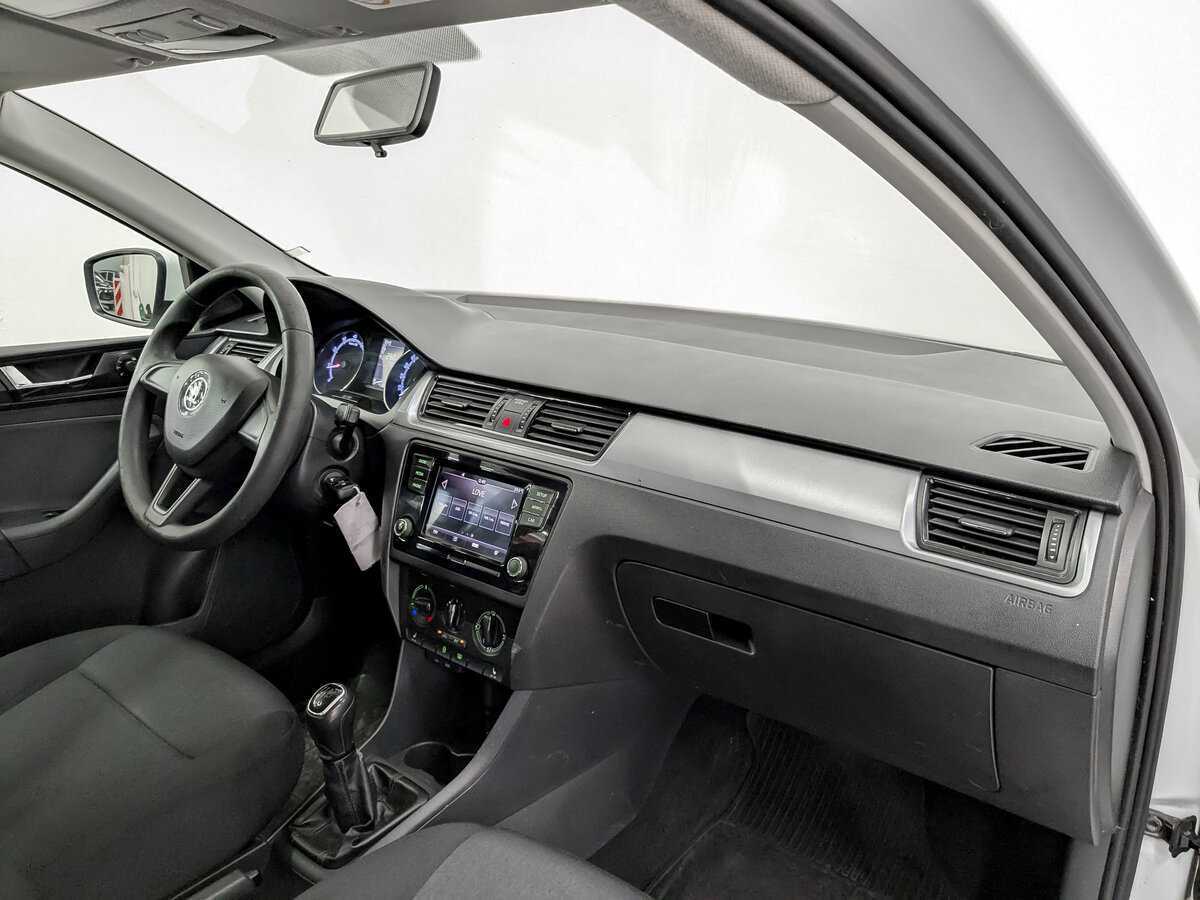 Шкода Рапид б/у, 2017, Механическая. Фото: #10