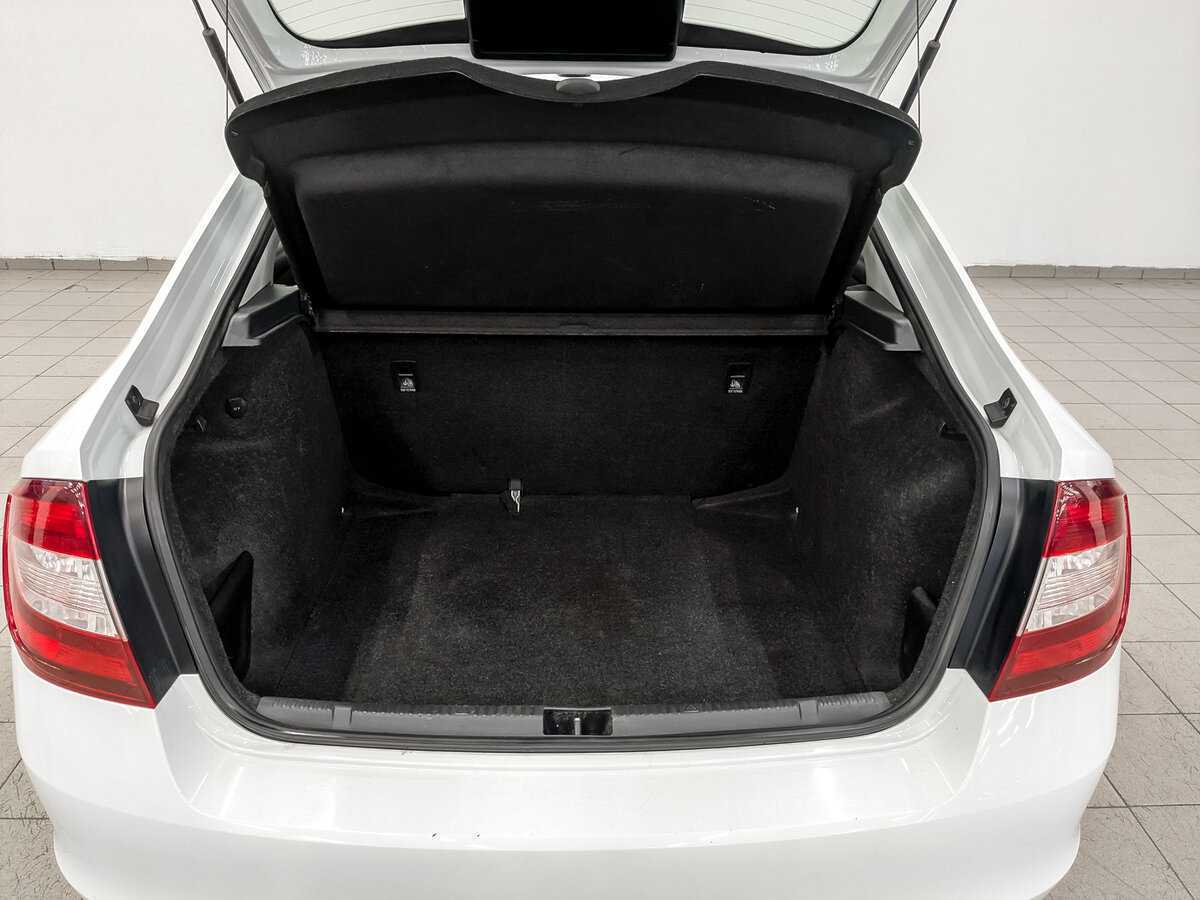 Шкода Рапид б/у, 2017, Механическая. Фото: #9