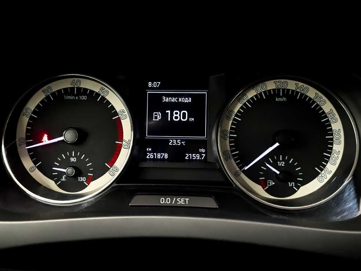 Шкода Рапид б/у, 2016, Механическая. Фото: #12