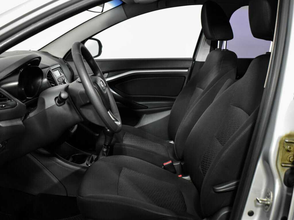 Лада (ВАЗ) Веста б/у, 2017, Механическая. Фото: #10