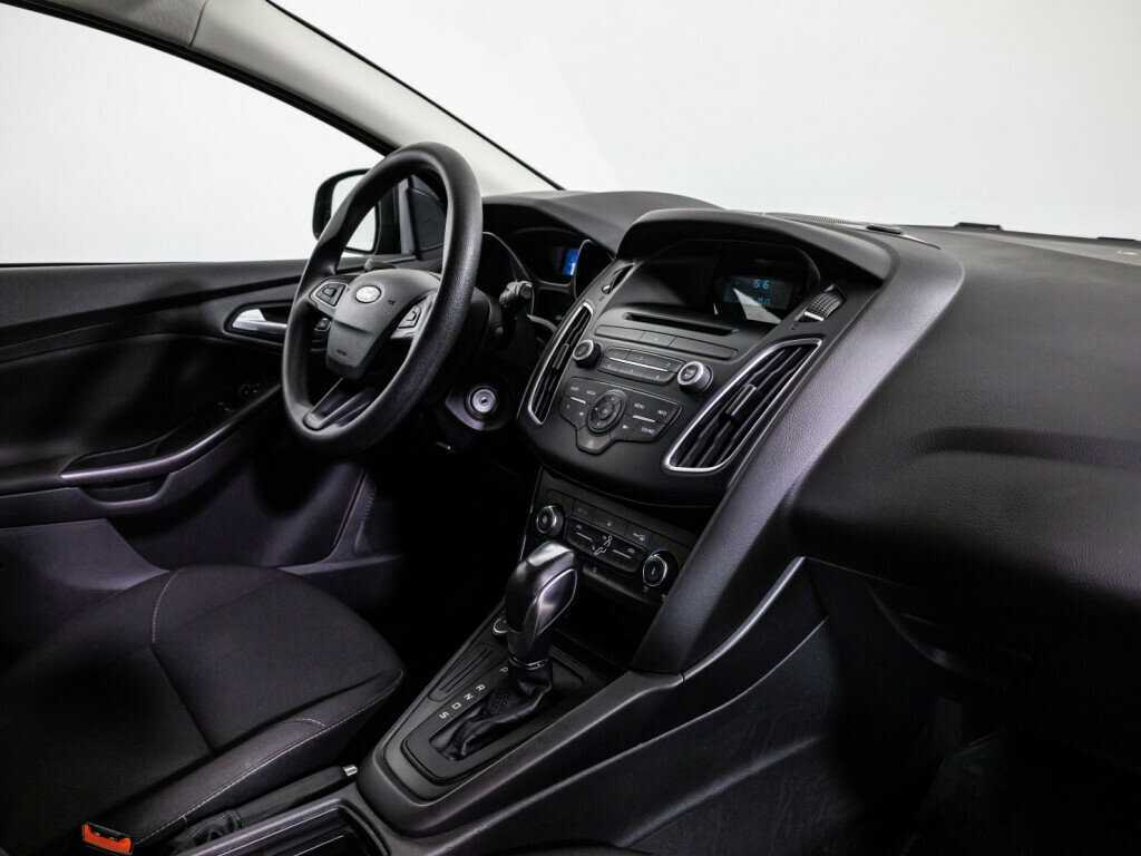 Форд Фокус б/у, 2017, Роботизированная. Фото: #9