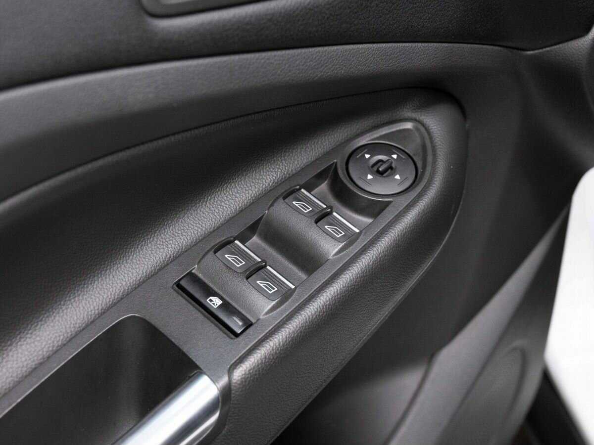 Форд Куга б/у, 2017, Автоматическая. Фото: #19