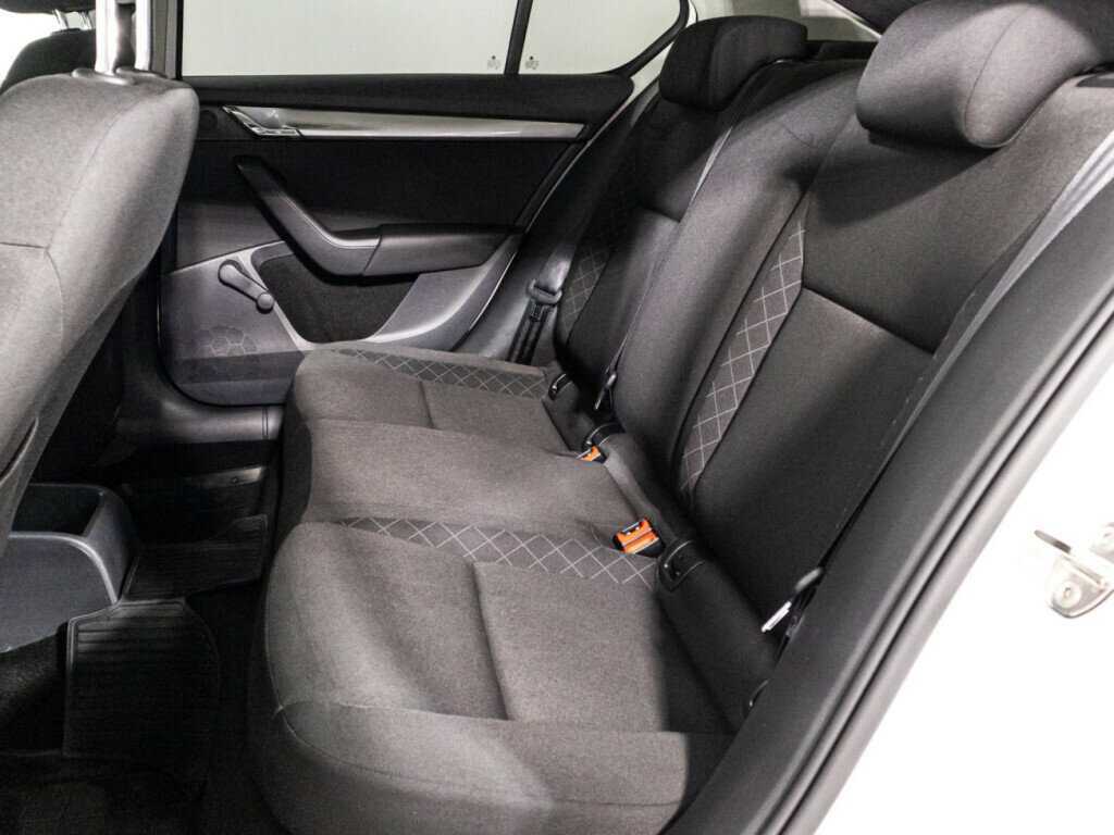 Шкода Октавия б/у, 2018, Автоматическая. Фото: #9