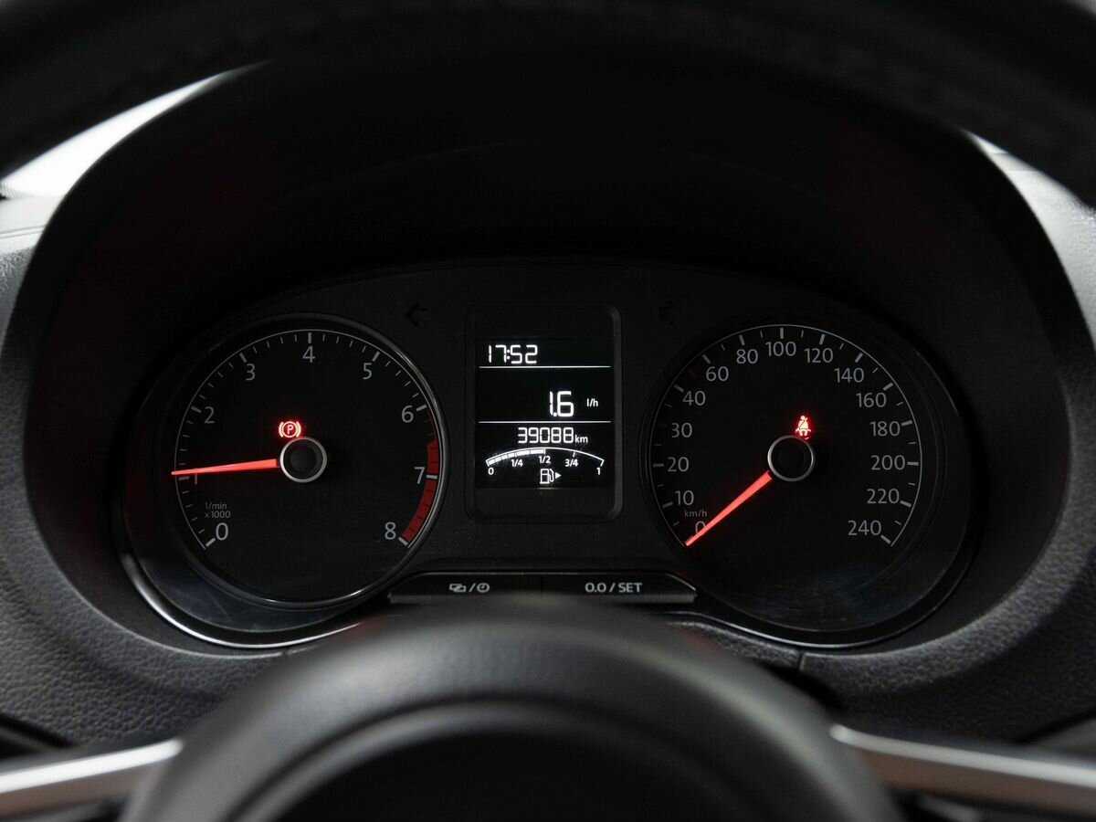 Фольксваген Поло б/у, 2020, Механическая. Фото: #17