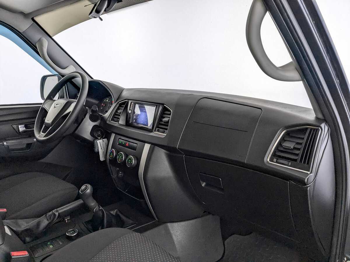 УАЗ Патриот б/у, 2019, Механическая. Фото: #9