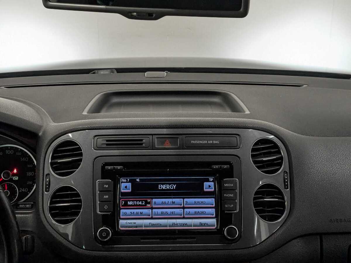 Фольксваген Тигуан б/у, 2015, Автоматическая. Фото: #16