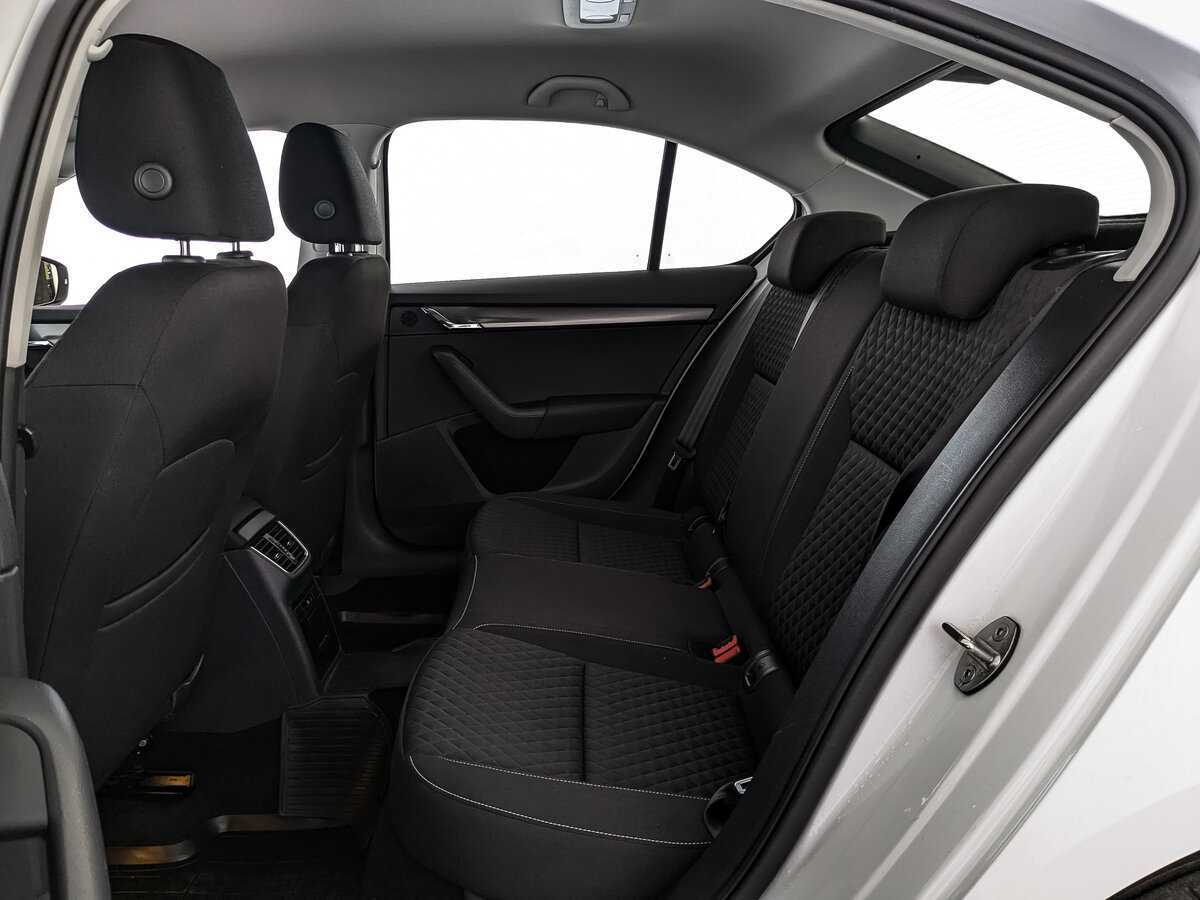 Шкода Октавия б/у, 2017, Роботизированная. Фото: #13