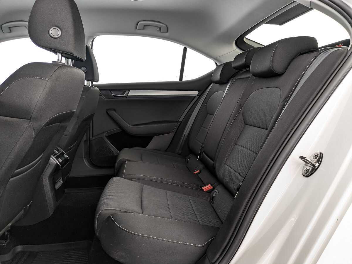 Шкода Суперб б/у, 2017, Роботизированная. Фото: #17