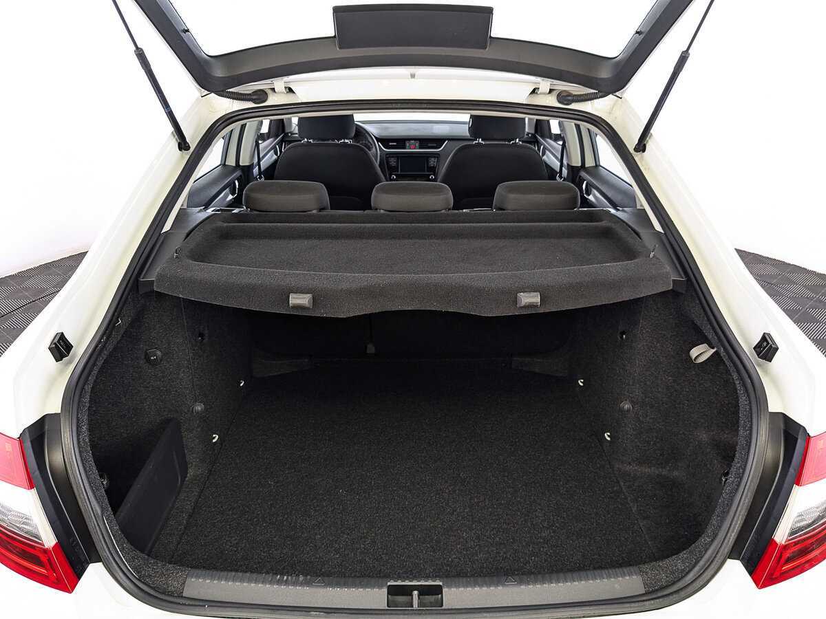 Шкода Октавия б/у, 2019, Механическая. Фото: #8