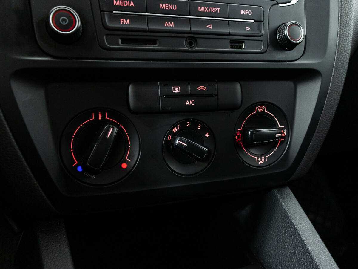 Фольксваген Джетта б/у, 2015, Автоматическая. Фото: #15