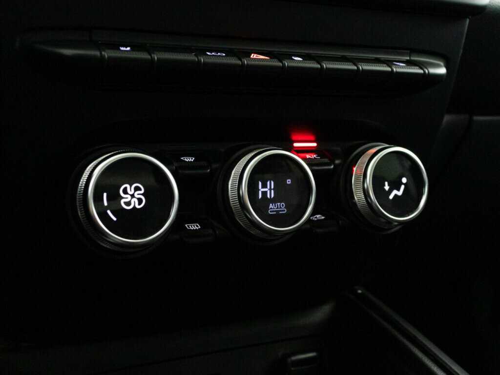 Рено Дастер б/у, 2021, Механическая. Фото: #15