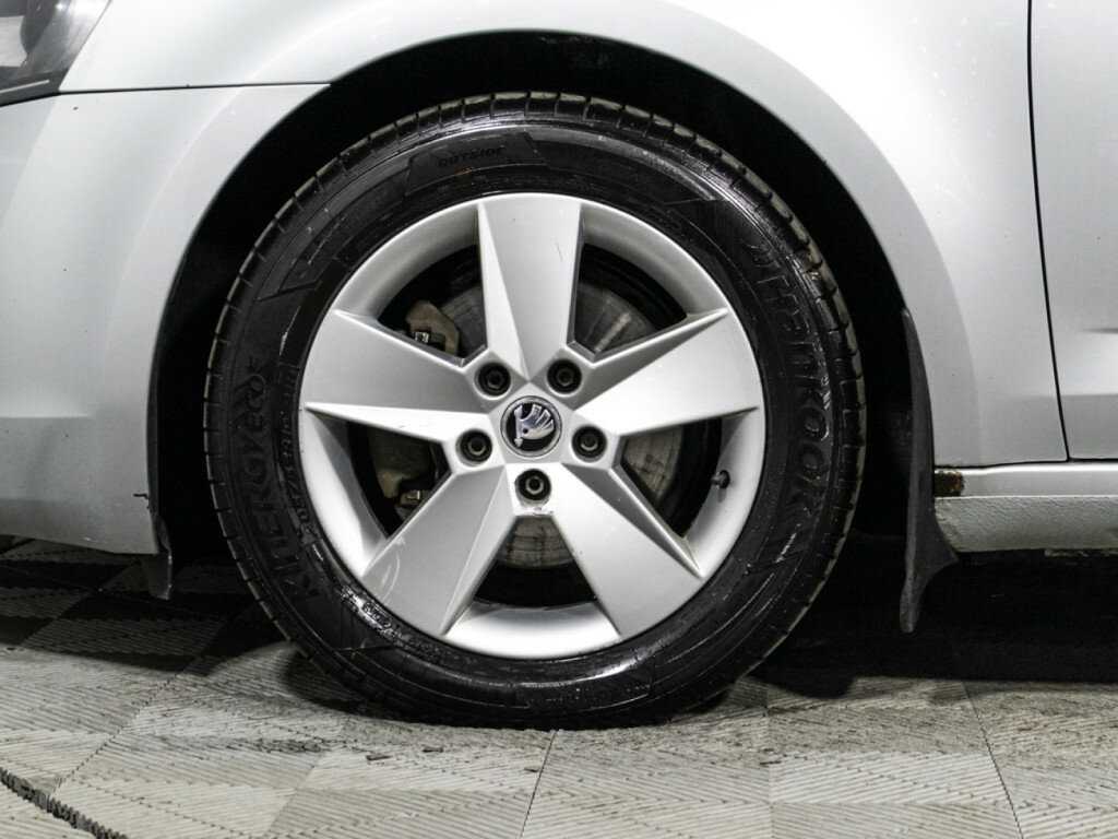 Шкода Октавия б/у, 2014, Роботизированная. Фото: #16