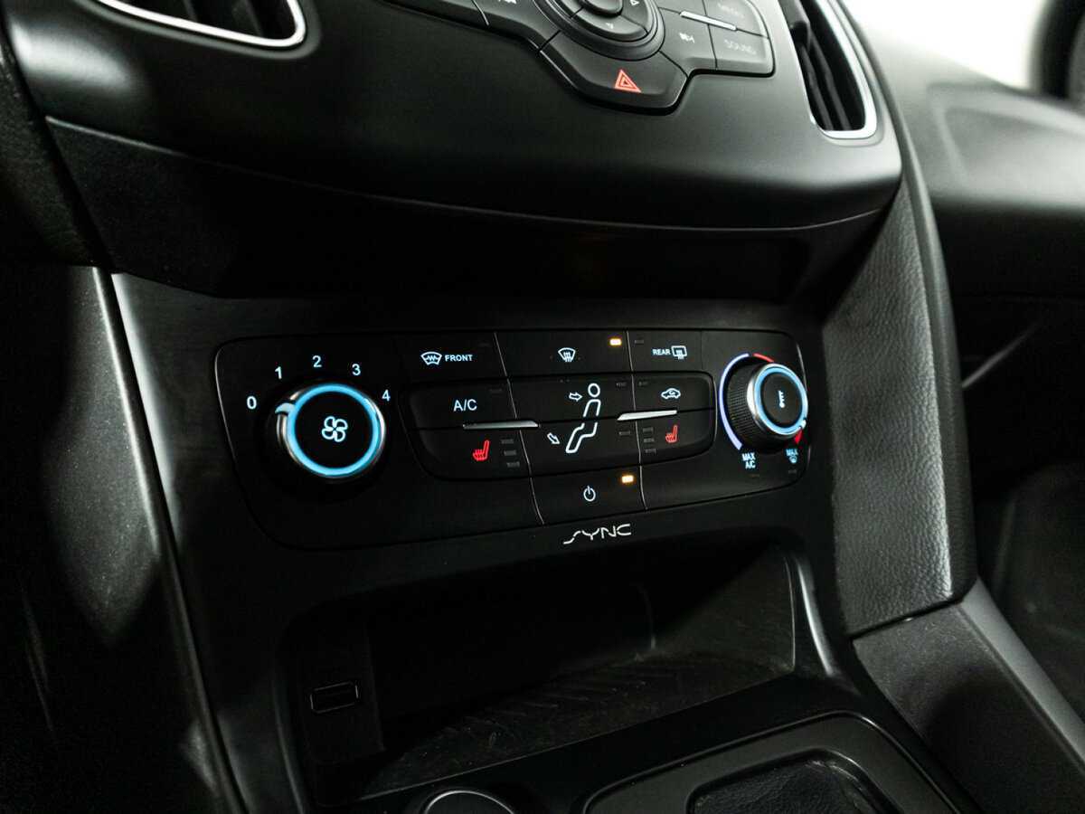 Форд Фокус б/у, 2017, Роботизированная. Фото: #15