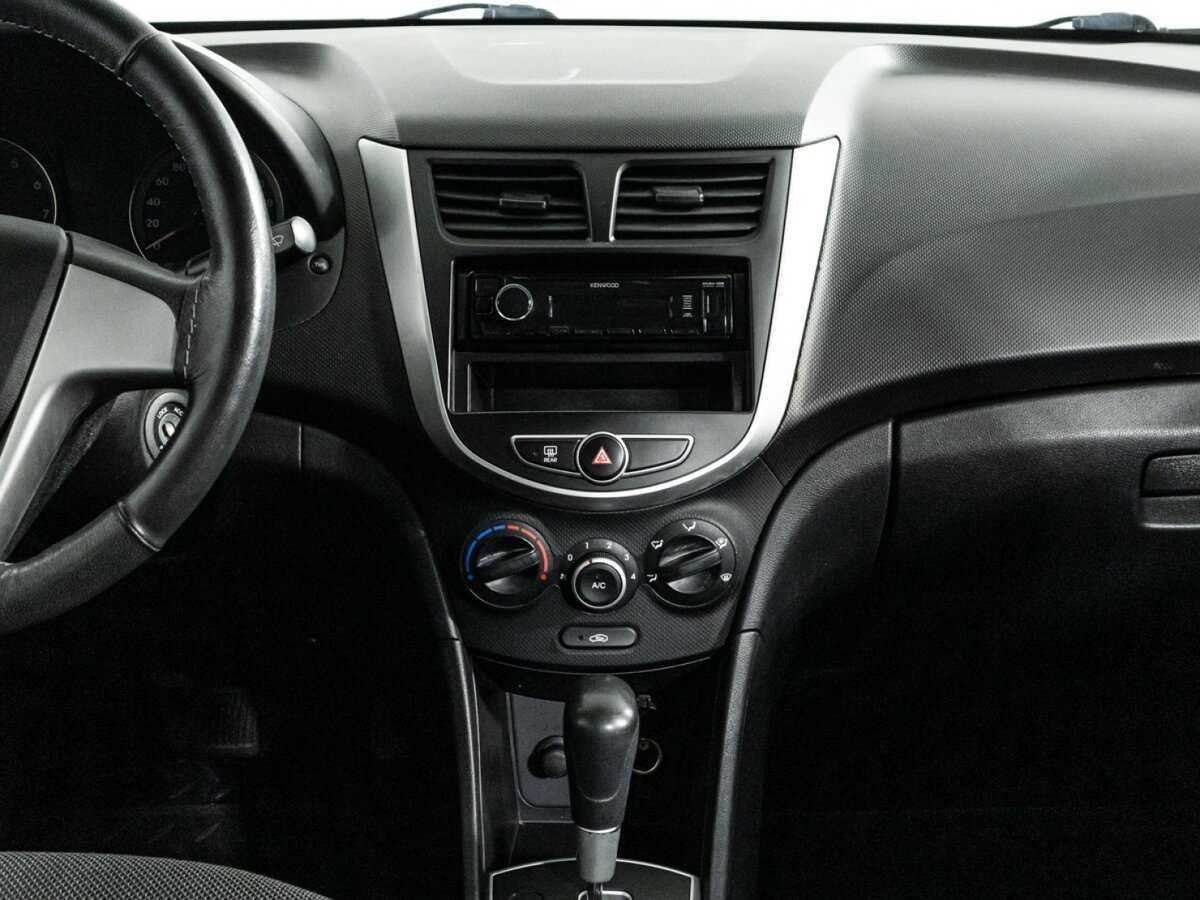 Хендай Солярис б/у, 2014, Автоматическая. Фото: #13