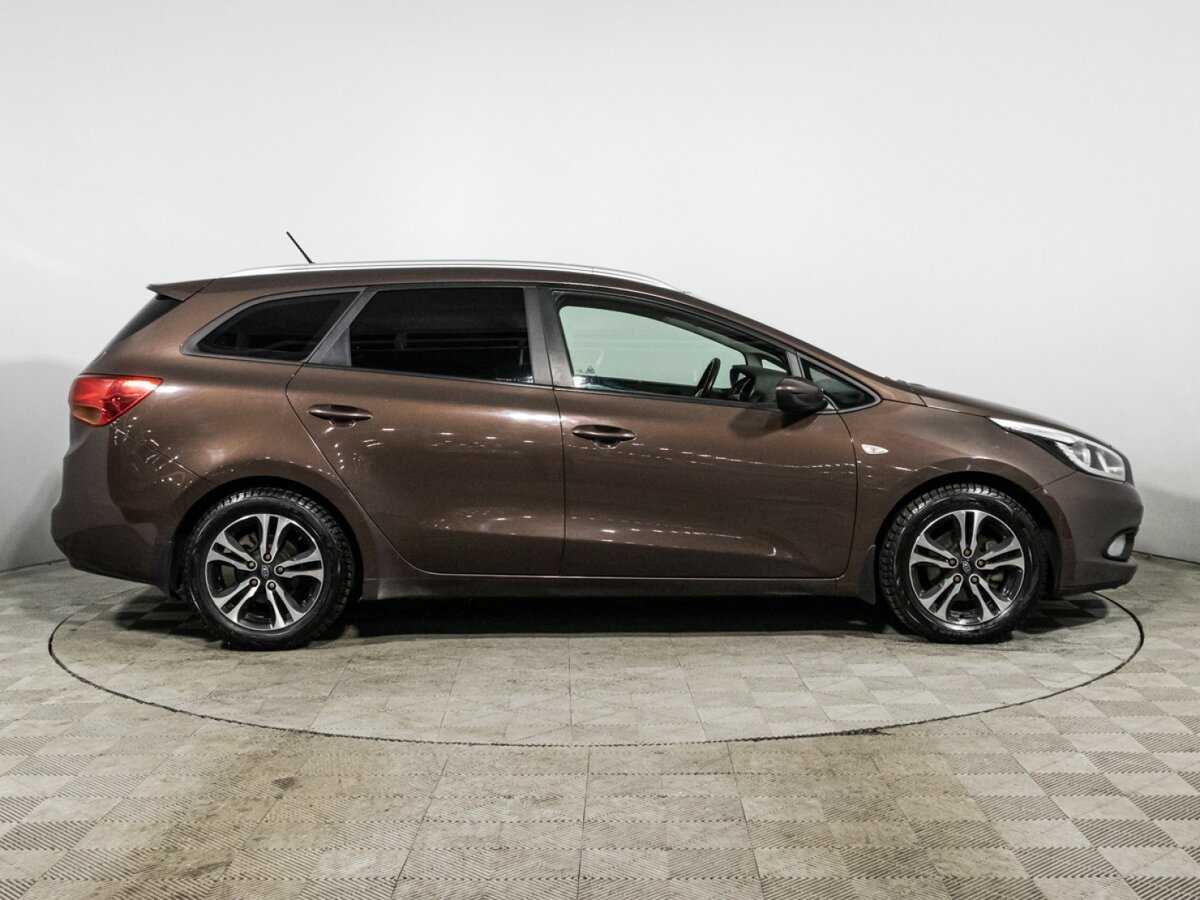 Киа Сид б/у, 2013, Автоматическая. Фото: #3