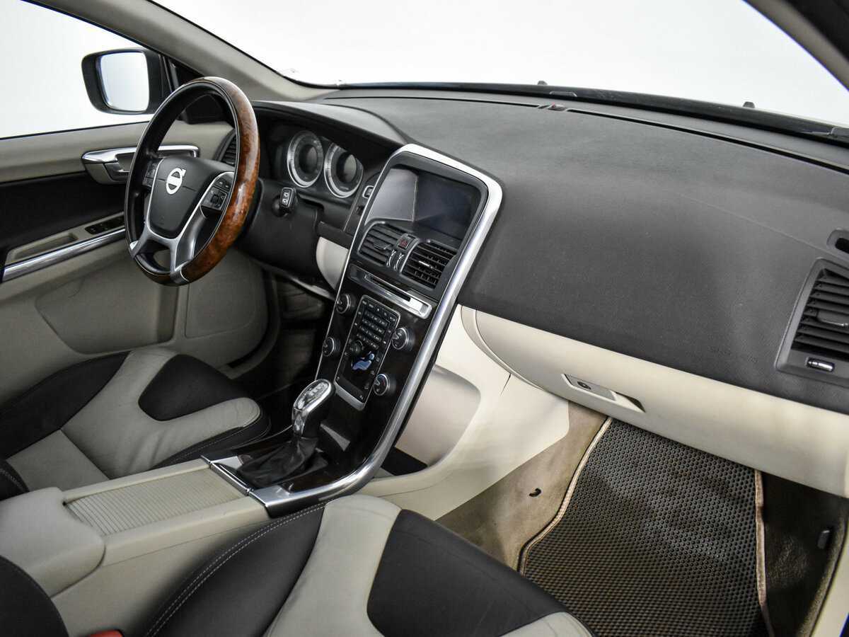 Вольво ИксЦ60 б/у, 2012, Автоматическая. Фото: #14