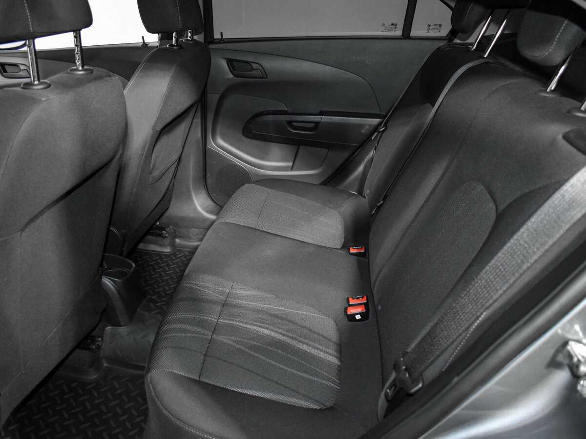 Шевроле Авео б/у, 2014, Автоматическая. Фото: #9