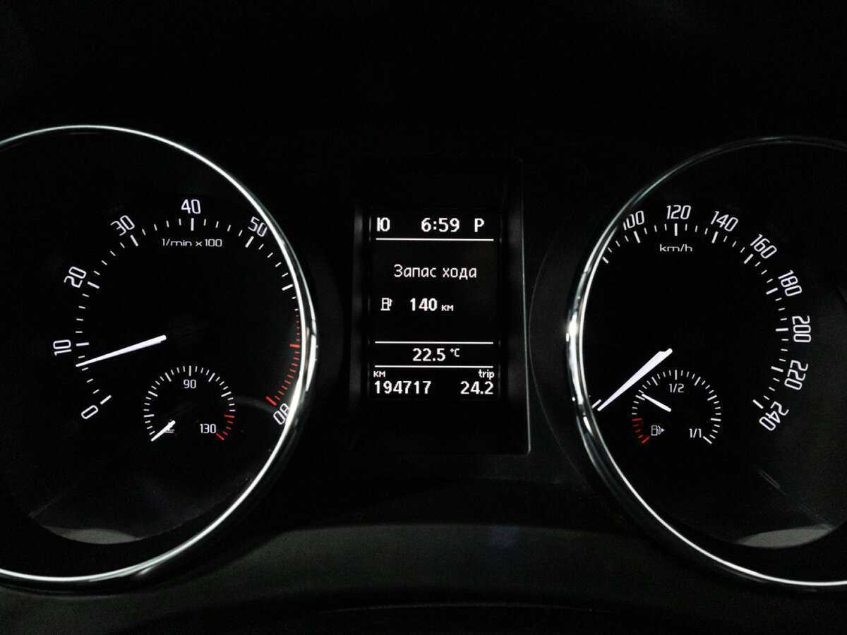 Шкода Йети б/у, 2012, Роботизированная. Фото: #11