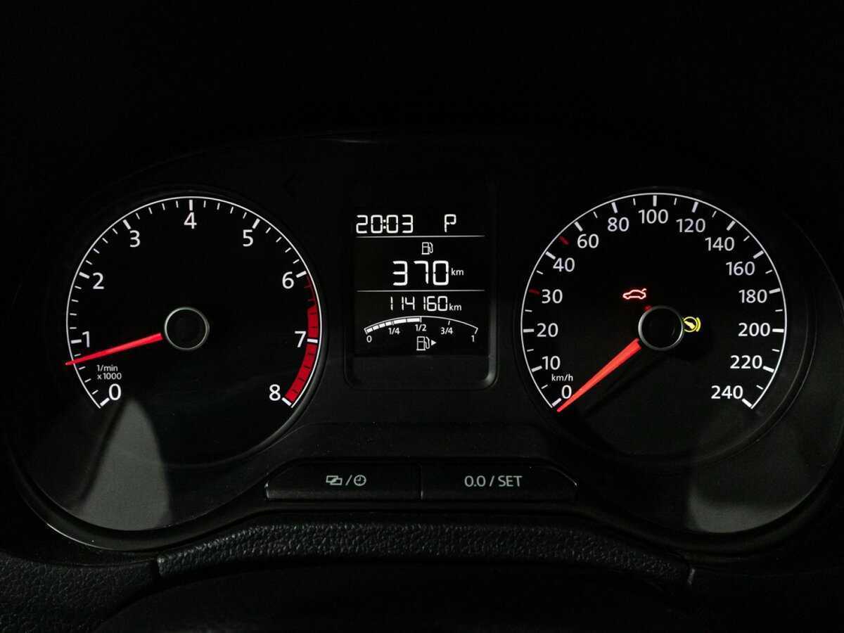 Фольксваген Поло б/у, 2015, Автоматическая. Фото: #11