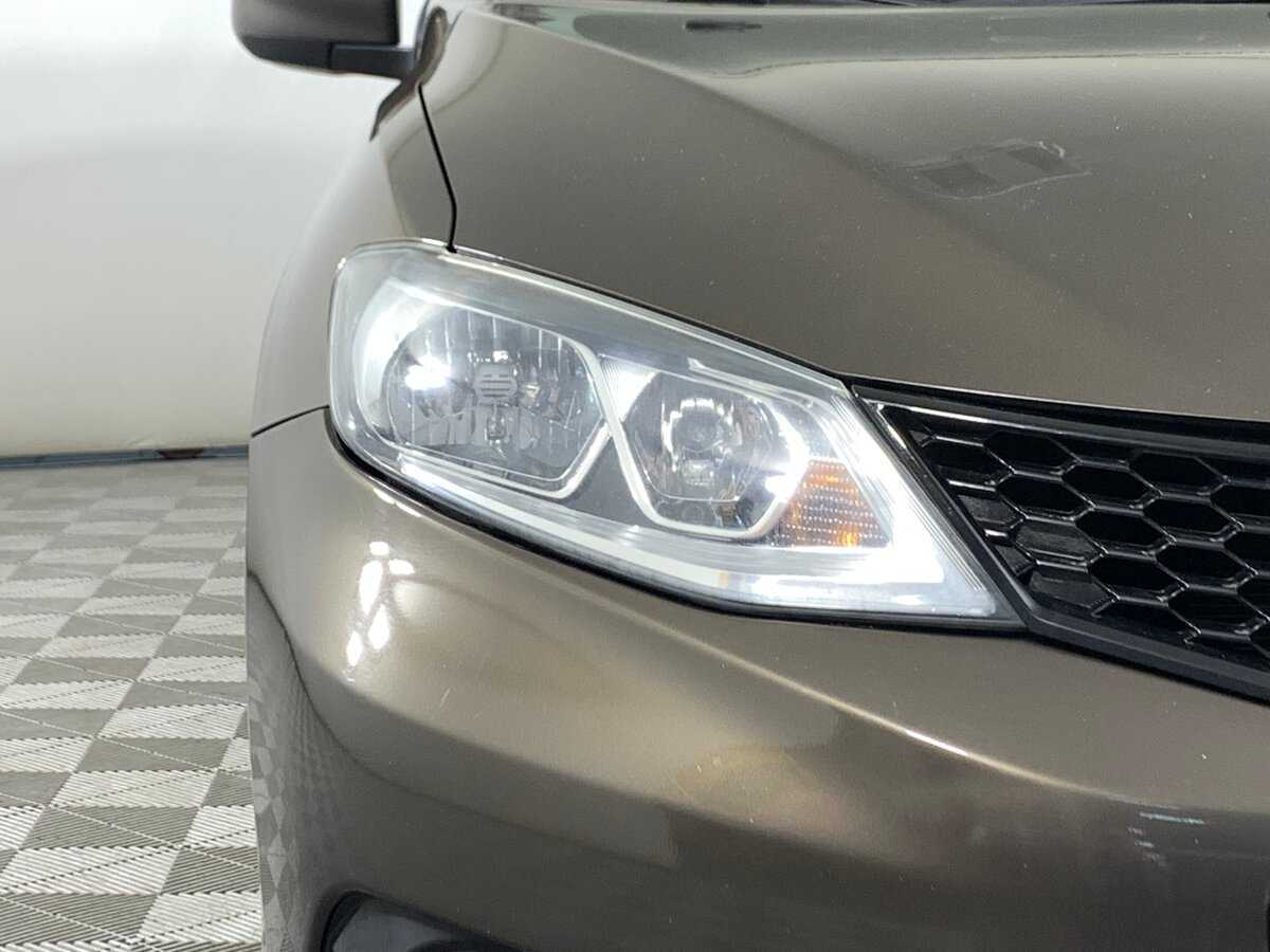 Ниссан Тиида б/у, 2015, Вариатор. Фото: #9