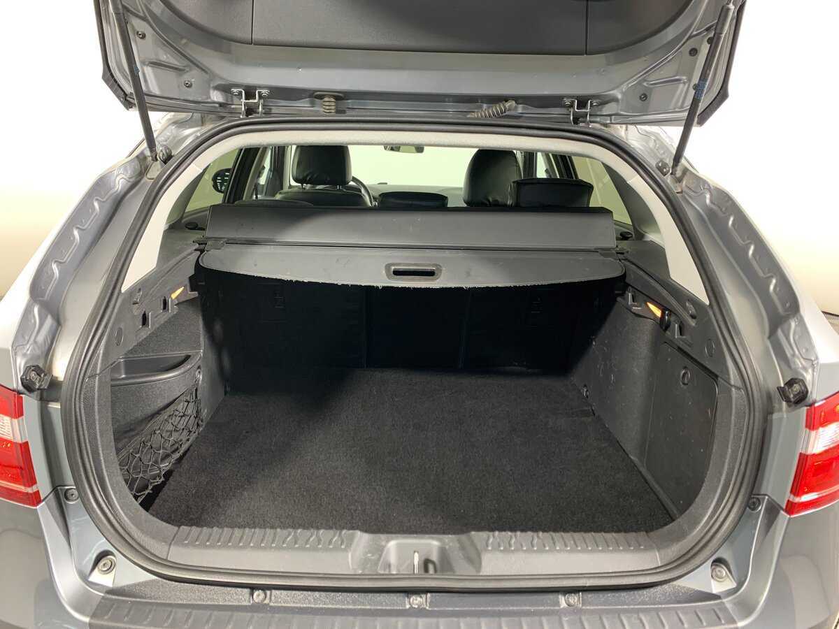 Лада (ВАЗ) Веста б/у, 2020, Механическая. Фото: #19