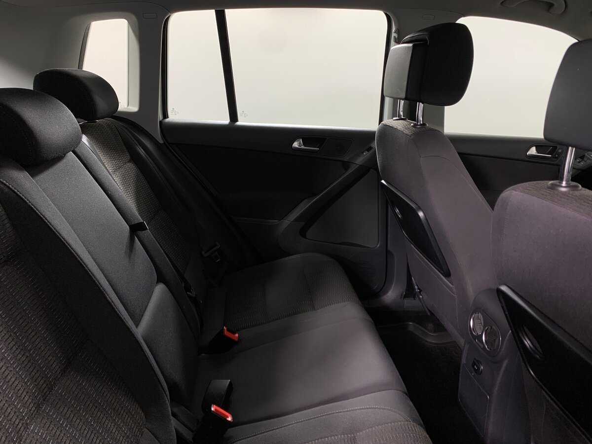 Фольксваген Тигуан б/у, 2015, Автоматическая. Фото: #17