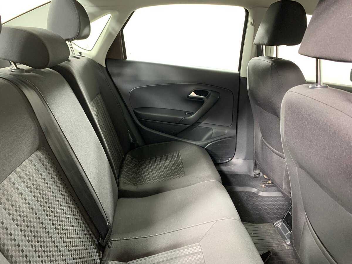 Фольксваген Поло б/у, 2016, Механическая. Фото: #14