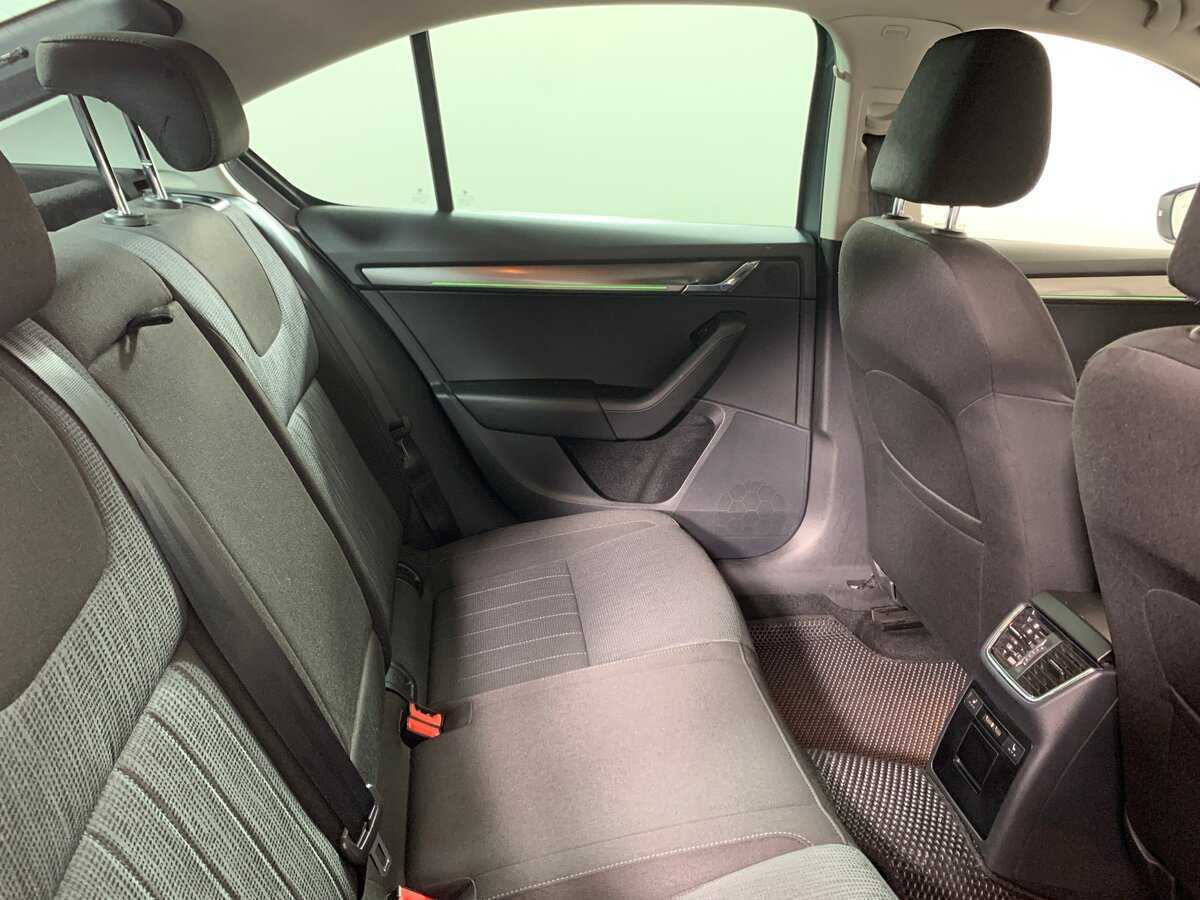 Шкода Октавия б/у, 2018, Механическая. Фото: #17