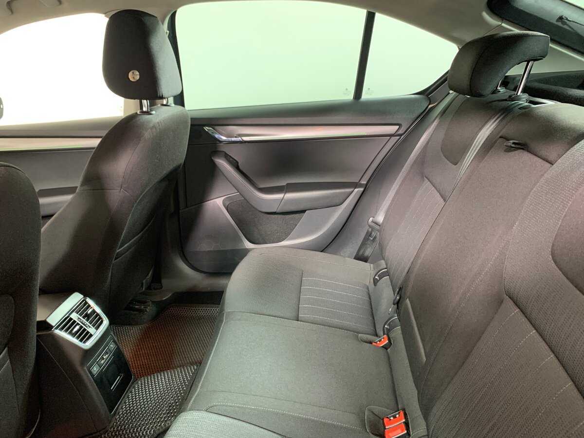 Шкода Октавия б/у, 2018, Механическая. Фото: #18