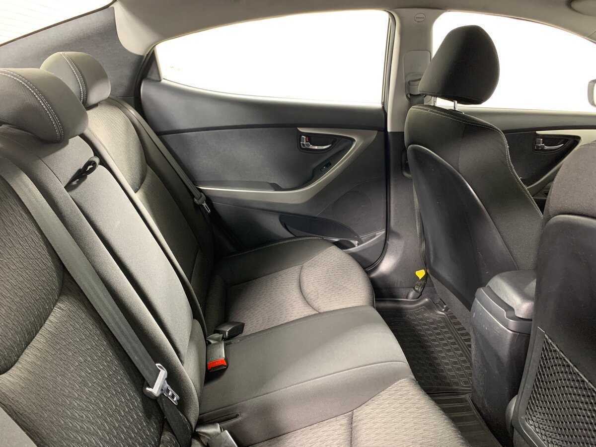 Хендай Елантра б/у, 2012, Автоматическая. Фото: #17