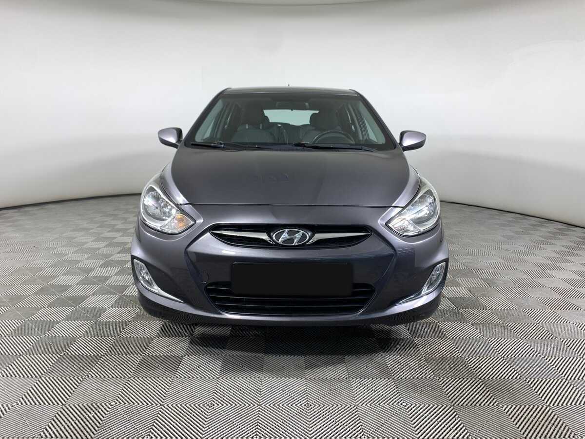 Хендай Солярис б/у, 2012, Автоматическая. Фото: #1