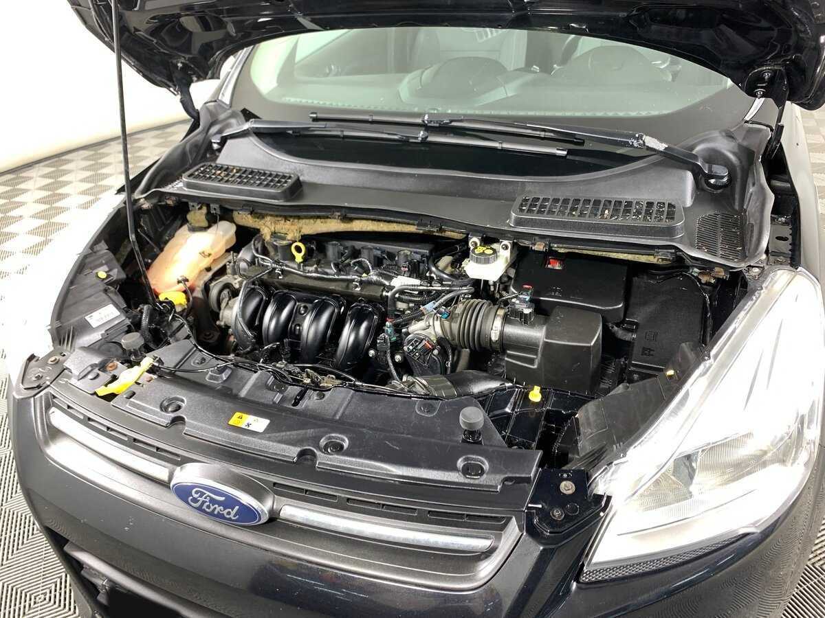 Форд Куга б/у, 2015, Автоматическая. Фото: #9