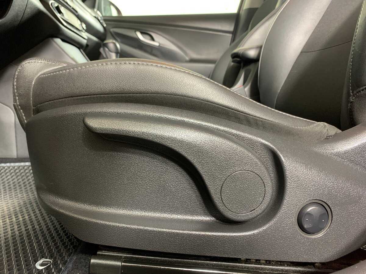 Хендай ай30 б/у, 2017, Автоматическая. Фото: #16